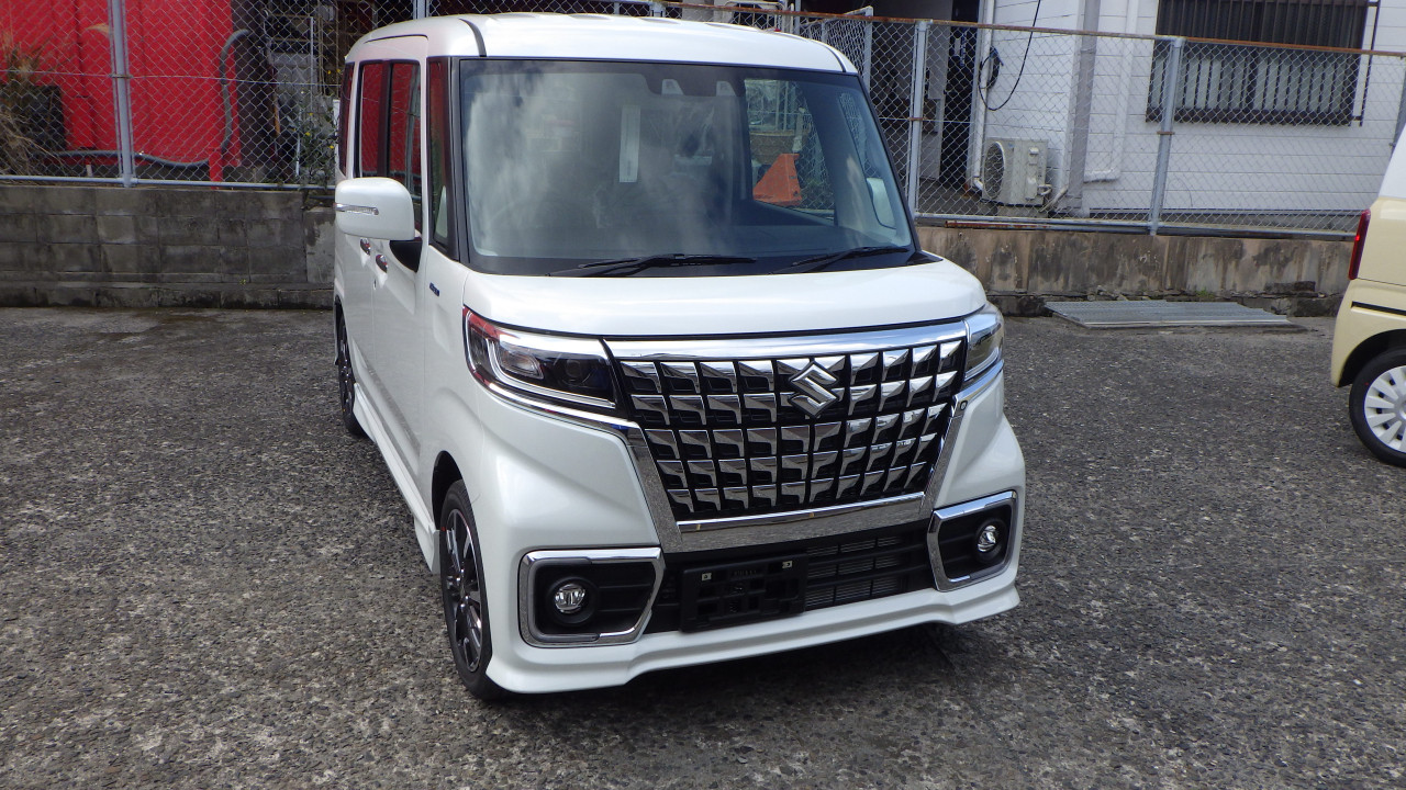 売約済　ペーシアカスタム　XS　<br>令和5年1月登録　未使用展示車