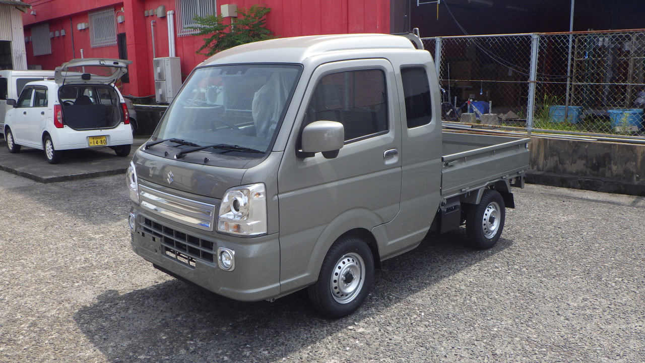 スーパーキャリイ　Ｘ　4WD　ＡＴ　令和７年２月登録　未使用展示車