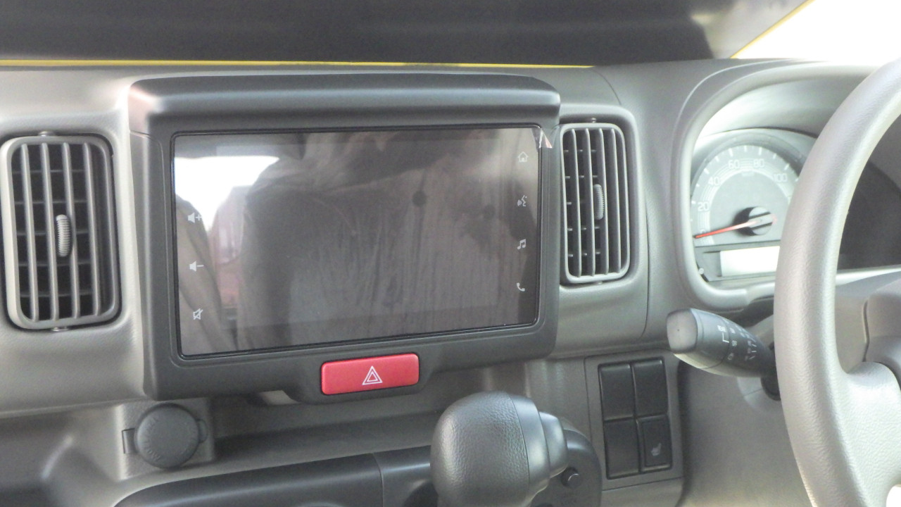 バックカメラ・ディスプレイオーディオ